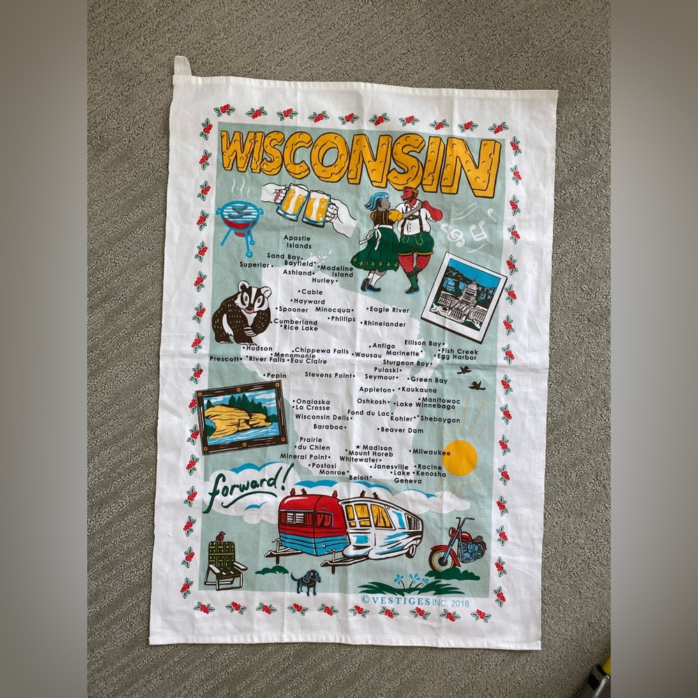 NWOT Wisconsin Tea Kitchen Towel Cotton Fiddler’s Elbow Brand